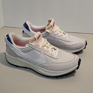 Nike Waffle Debut Vintage Womens 7 White Shoes Running Training Athletic